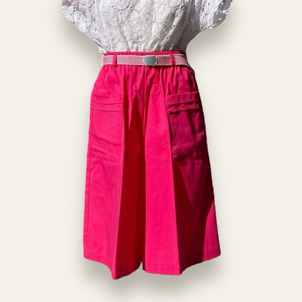 Fuchsia pink culotte high waisted shorts size small